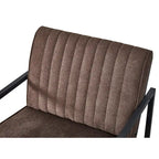 Sillón moderno con patas de acero