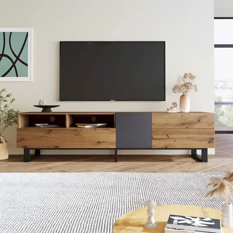 Mueble para TV de 70.9" con almacenamiento y puertas abatibles para televisores de hasta 80"