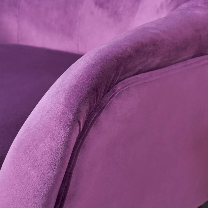 Sillón de orejas tapizado de mediados de siglo