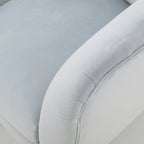 Sillón de orejas tapizado de mediados de siglo