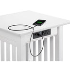 Mesa auxiliar con estación de carga en blanco