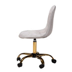 Silla de oficina giratoria de terciopelo con base de metal dorado