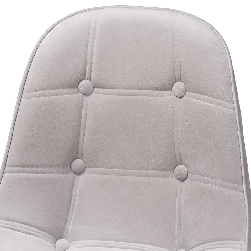 Silla de oficina giratoria de terciopelo con base de metal dorado