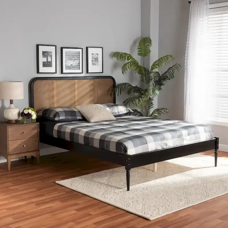 Base de cama con plataforma y cabecero de ratán tejido - Queen