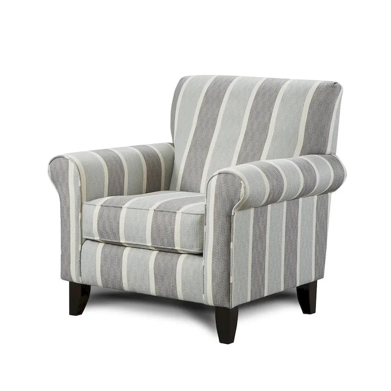 Sillón decorativo a rayas con brazos enrollados