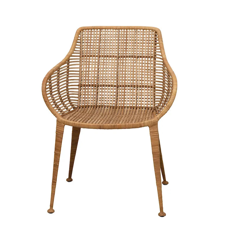 Sillón de ratán tejido a mano con patas de metal