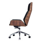 Silla ejecutiva de oficina con respaldo alto y ruedas